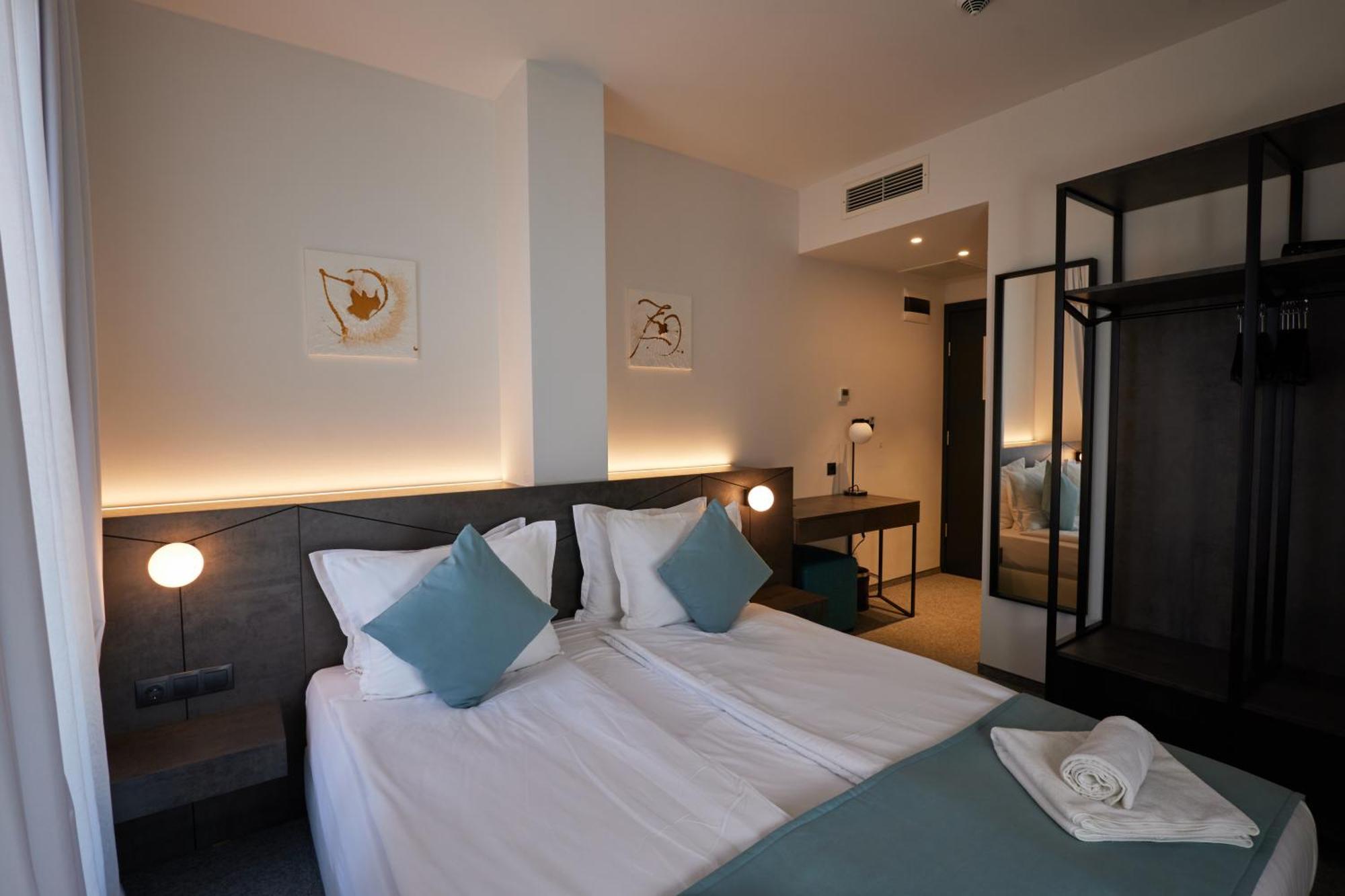 Bizarre Boutique Hotel Várna Kültér fotó