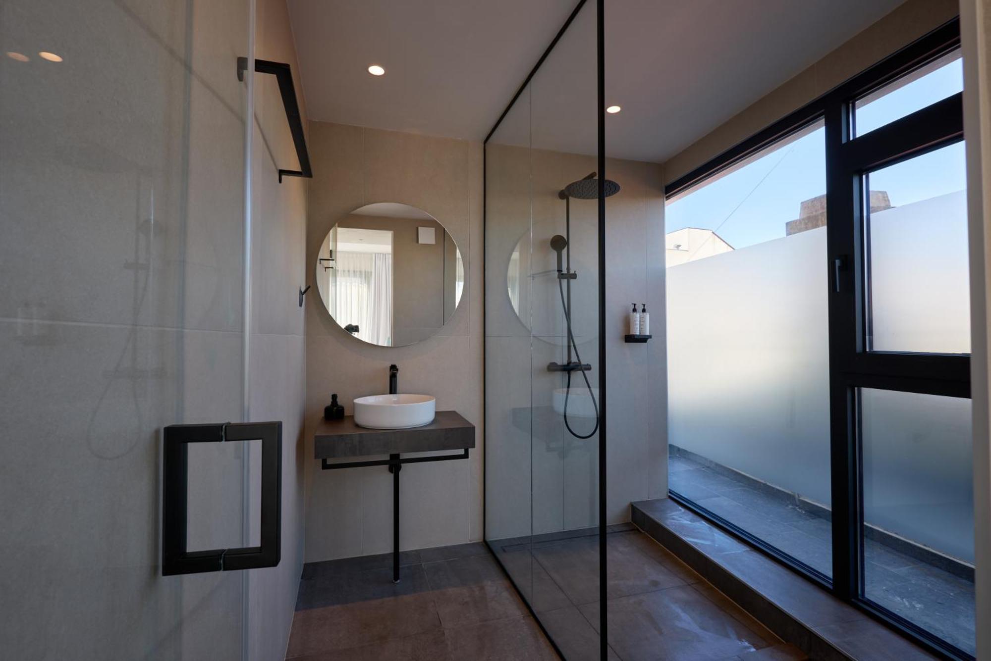 Bizarre Boutique Hotel Várna Kültér fotó