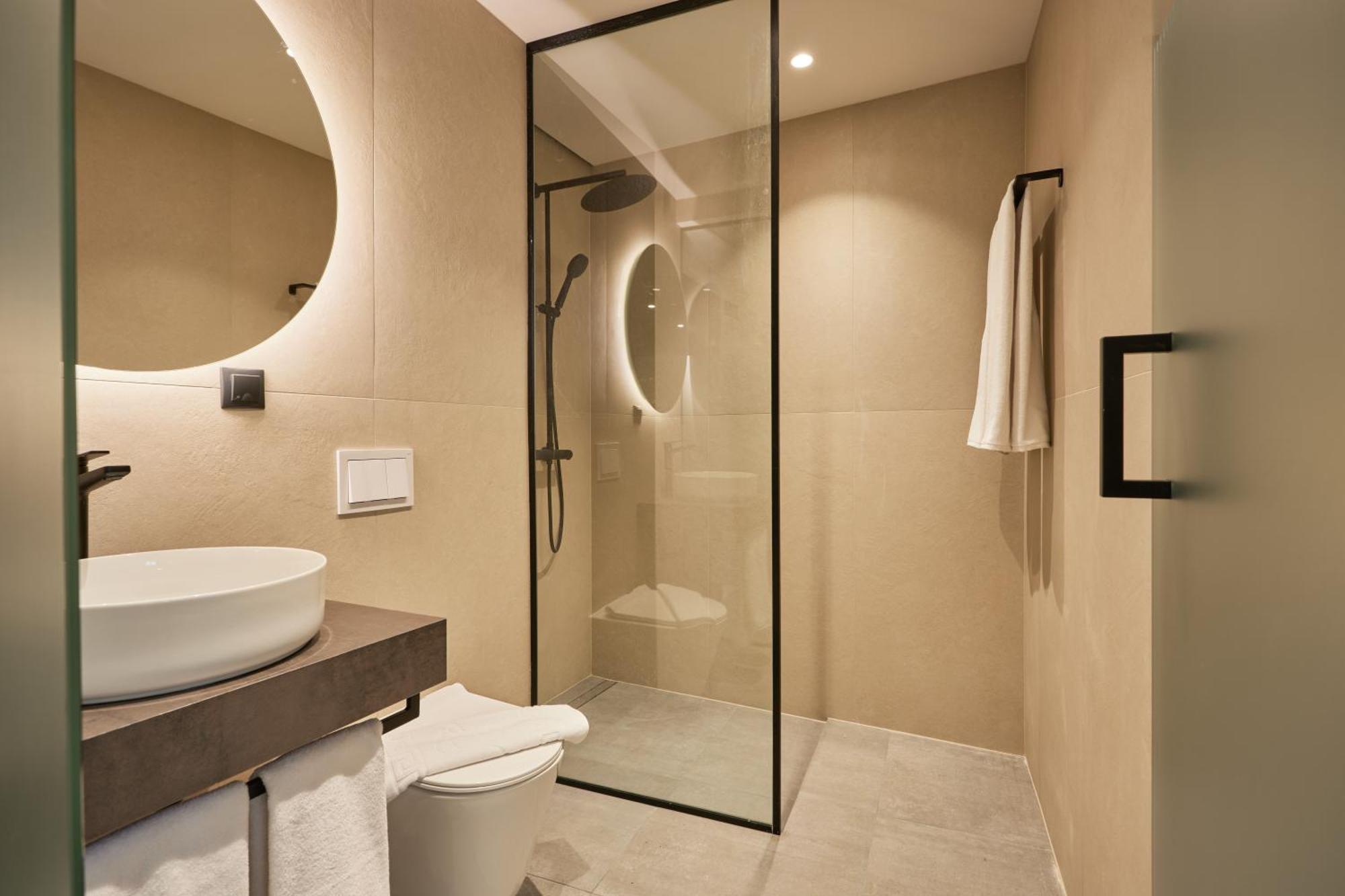 Bizarre Boutique Hotel Várna Kültér fotó